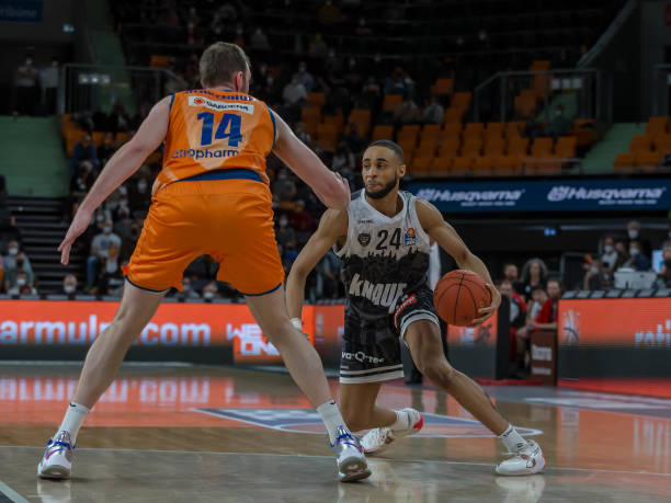 不仅打破了 不仅打破了