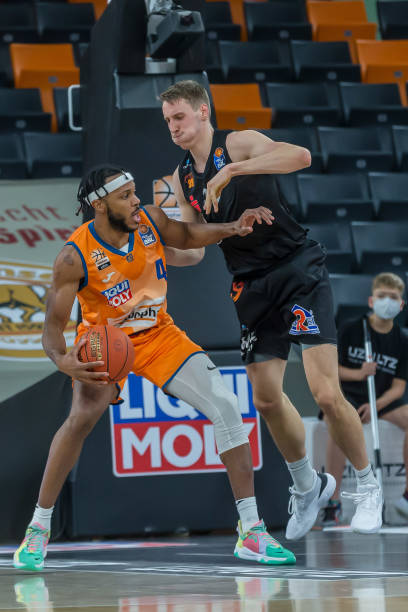 指导下反复 指导下反复